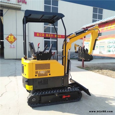 小型農(nóng)用挖掘機(jī)視頻 17混凝土破碎挖掘機(jī) 家用苗圃挖掘機(jī)