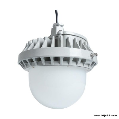 廠家批發(fā) LED燈 三防平臺(tái)燈 防腐防水防塵防眩照明燈 30W50瓦70W90W100W120NFC