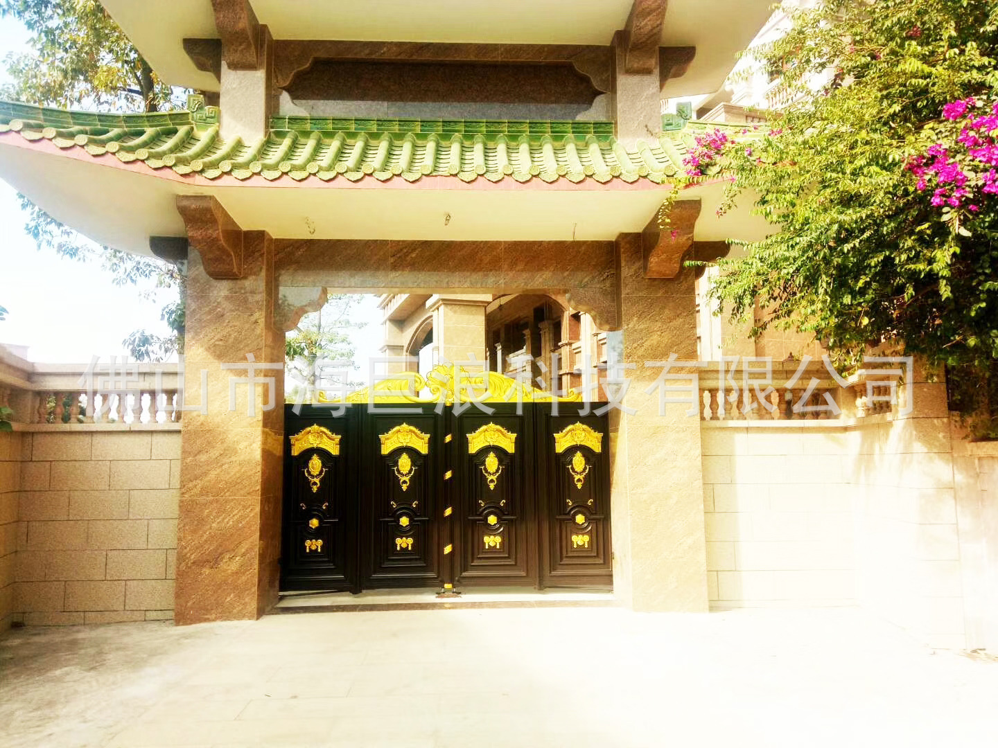 庭院折疊懸浮門(mén) 庭院平移門(mén) 庭院折疊門(mén) 庭院無(wú)軌折疊門(mén)示例圖92