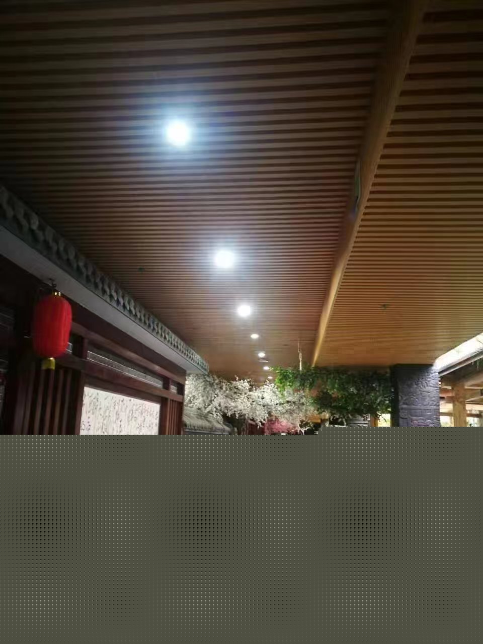 生態(tài)木墻板 150裝飾板 木紋轉(zhuǎn)印護(hù)墻板 防潮阻燃PVC木塑板 墻裙示例圖16