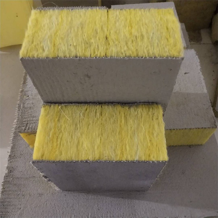 廠家生產豎絲玻璃棉復合板  砂漿復合玻璃棉示例圖7
