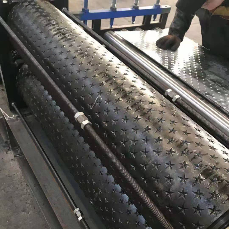 3mm防滑板壓花機 扁鋼壓花機 鑫威達 大量出售 行情價格