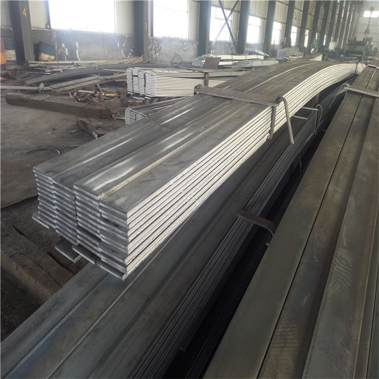 現(xiàn)貨銷(xiāo)售鍍鋅扁鋼 汽車(chē)工業(yè)用Q235扁鋼