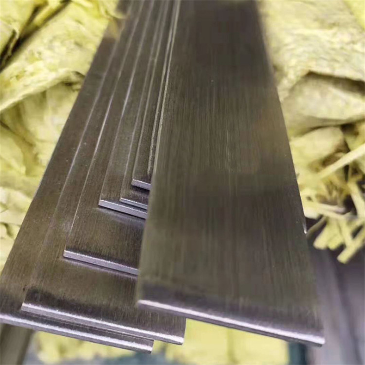 廠家直供精密扁鋼 汽車工業(yè)用熱鍍鋅扁鐵