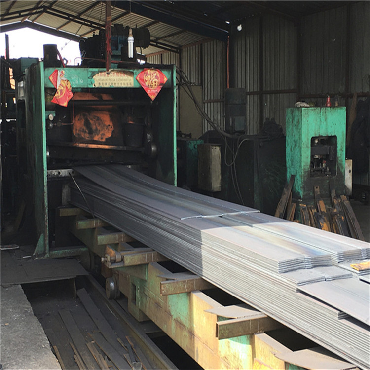 批量供應鍍鋅扁鋼 建筑用Q235扁鋼