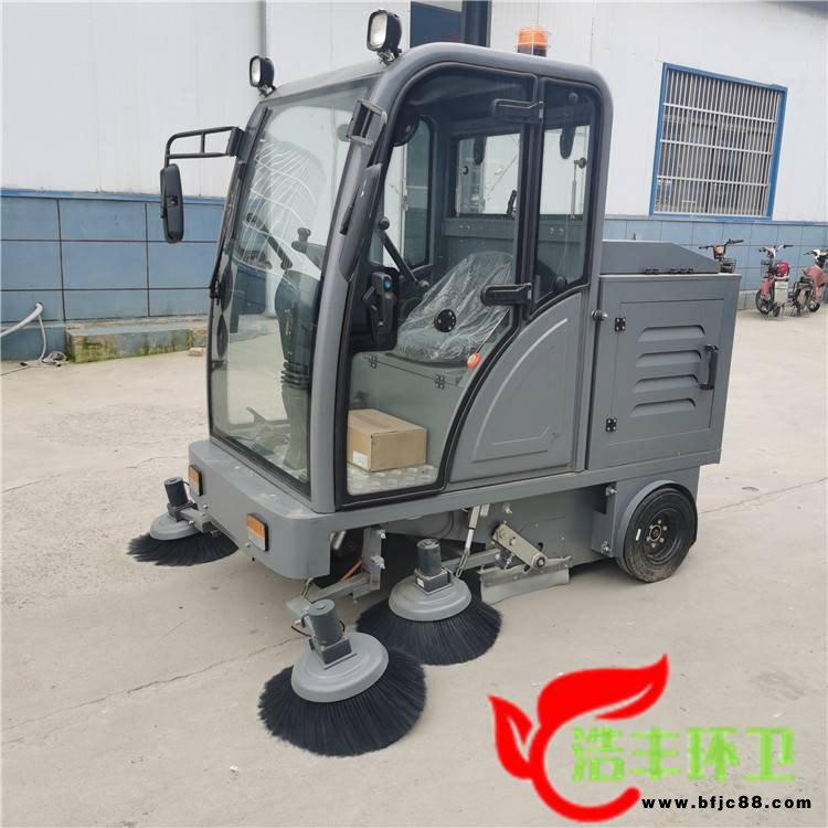 物業(yè)電動(dòng)掃地車小區(qū)道路清掃車  新電動(dòng)環(huán)衛(wèi)清掃車 小型電動(dòng)路面清掃車