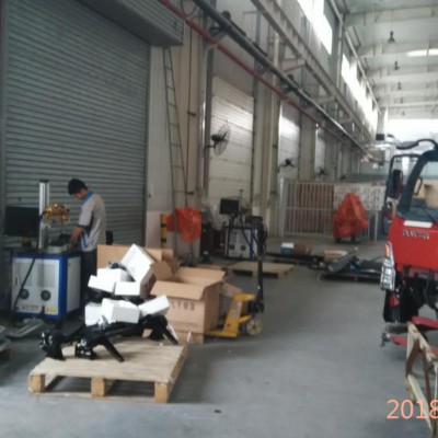 四川打標(biāo)機(jī)小型激光廠家直銷打標(biāo)機(jī)