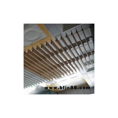 保麗龍牌微孔鋁扣板廠家 內江保麗龍牌微孔鋁扣板 廠家直銷 鋁吊頂