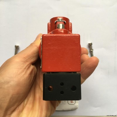 低價供應【原裝】RGS電磁閥Pneumatrol高壓電磁閥AV6360K00C