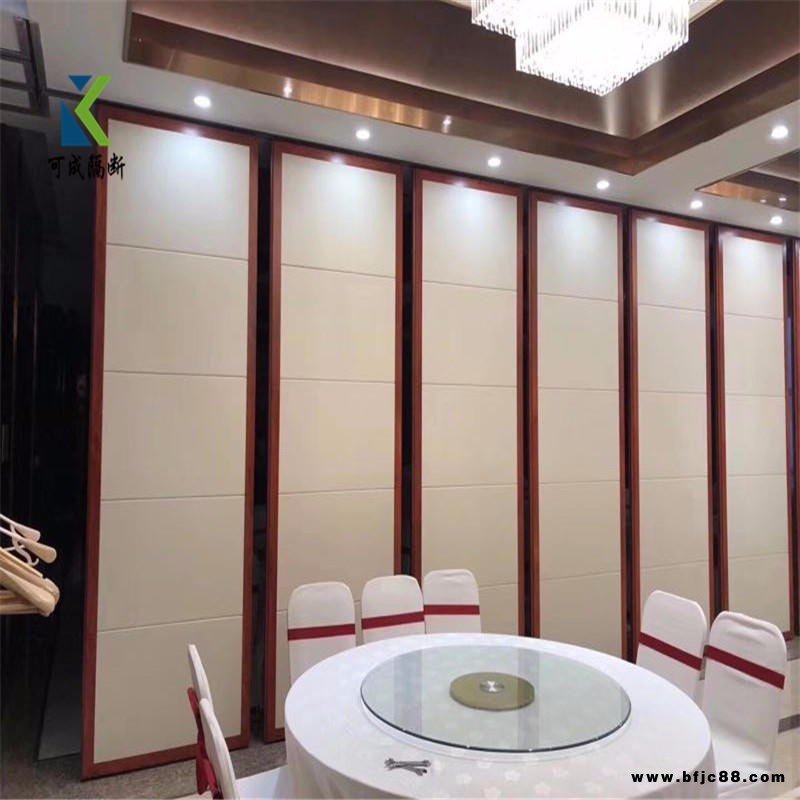 星級(jí)酒店的可活動(dòng)屏風(fēng)推拉隔斷墻屏風(fēng)門板廠家定制