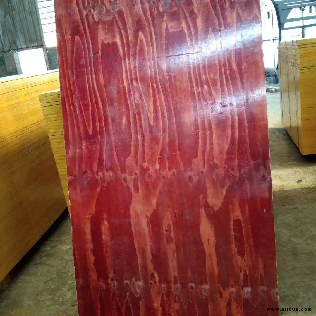 廠家直銷(xiāo)9151830建筑模板小紅板小黃板建筑模板建筑膠合板工地專(zhuān)用
