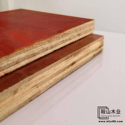 松木酚醛膠模板中 建筑模板膠合板木模板