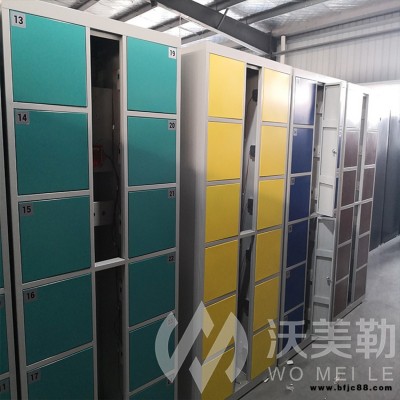 沃美勒超市存包柜批發(fā)價格 寄存柜電子鎖