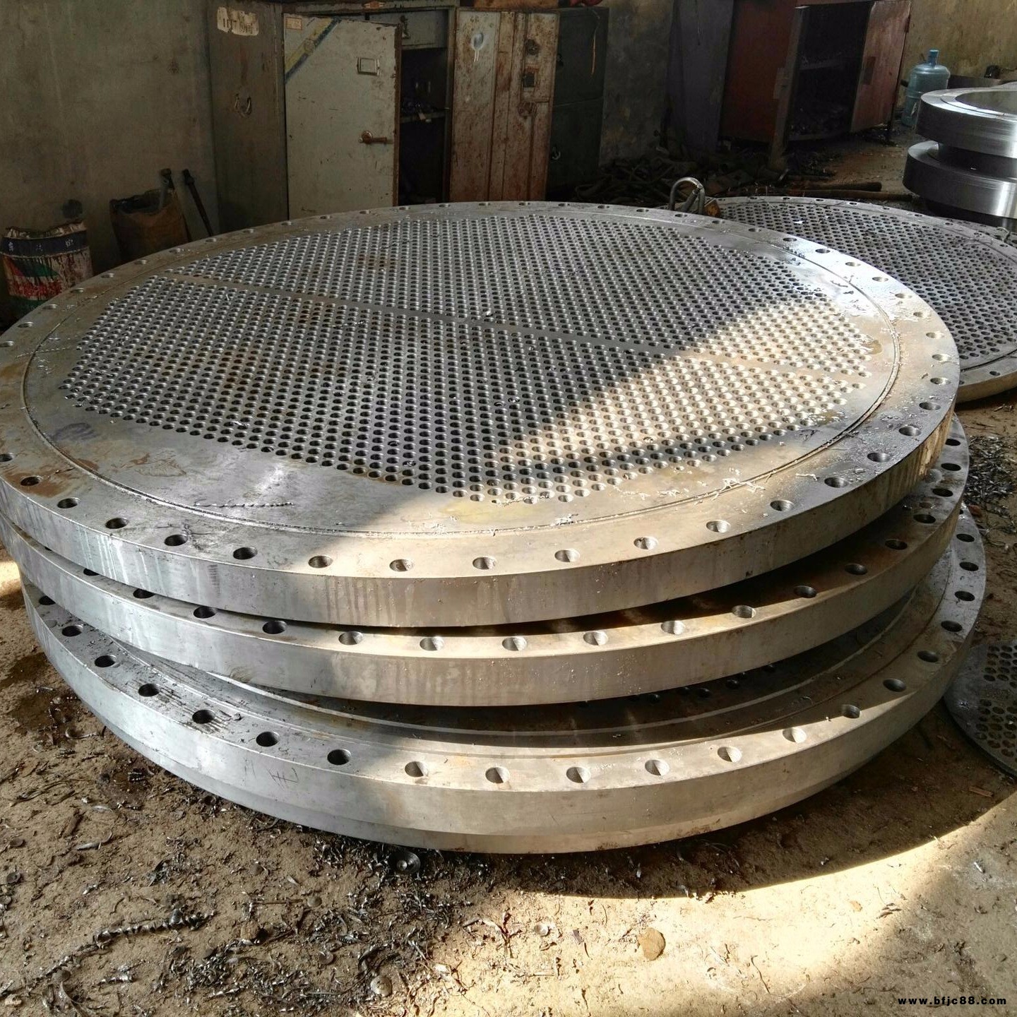 圣恒大型管板加工 換熱器不銹鋼管板加工 圖紙加工訂做管板 管板生產廠家