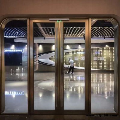 衛盾門業 東莞不銹鋼防火門 防火定制鈦金玫瑰金防火門 城港防火玻璃門 貴港防火玻璃門 玉林防火玻璃門