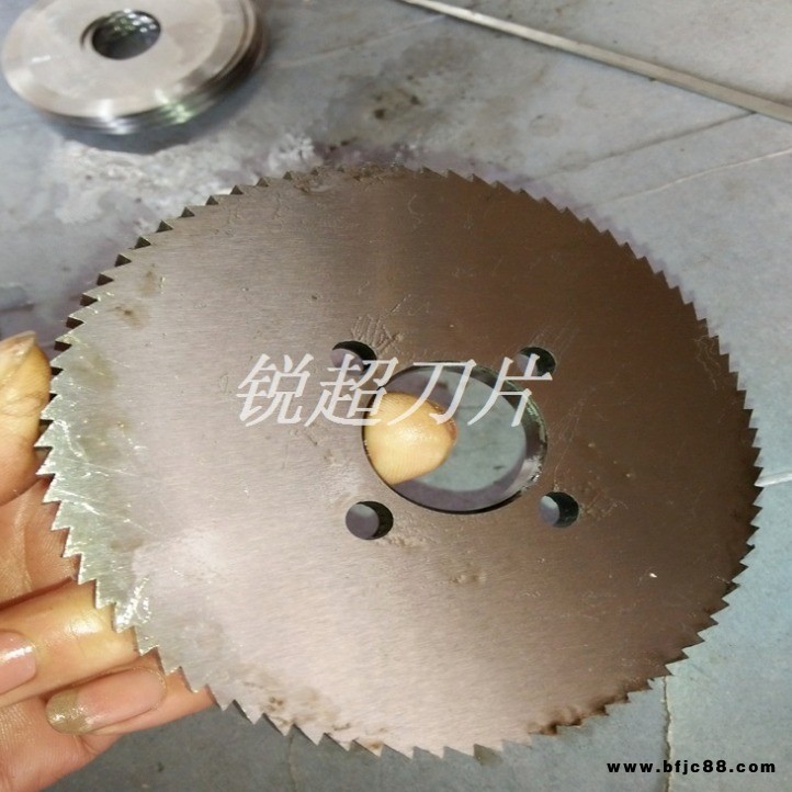 銳超本廠專業(yè)生產(chǎn)切布齒形刀片 裁切布刀片 鋸齒圓刀片 非標(biāo)可定做