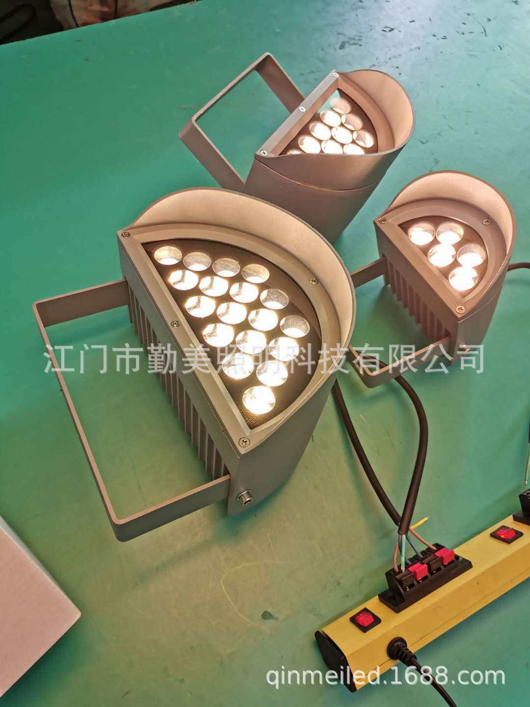 廠家供應10W24W36W投光燈2019新款投光燈洗墻燈示例圖4