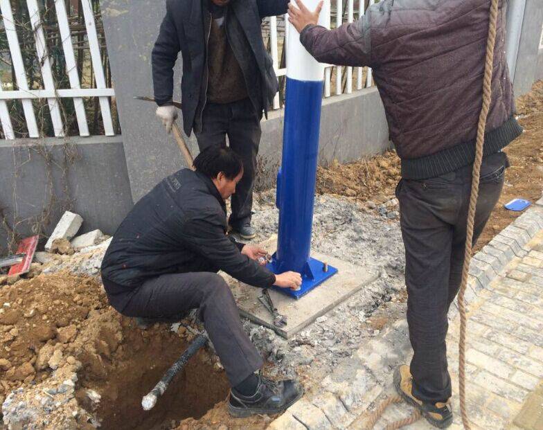 廣1西崇1左運動場地照明燈桿 三火投光燈 30Wled