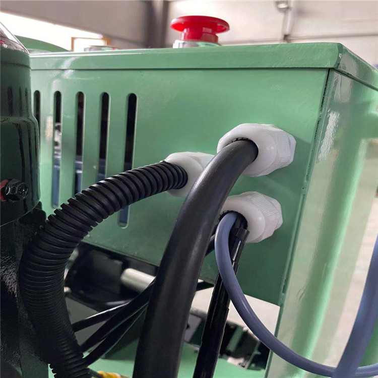 山東 輪式洗沙機鉚釘機 多功能鉚接鉚釘機 創(chuàng)菲送貨上門