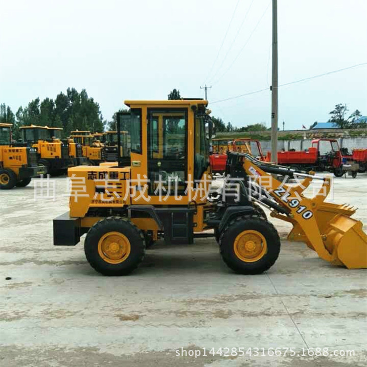 廠家直銷四驅(qū)單缸小型裝載機全新ZL910輪式裝載機液壓工程小鏟車示例圖7