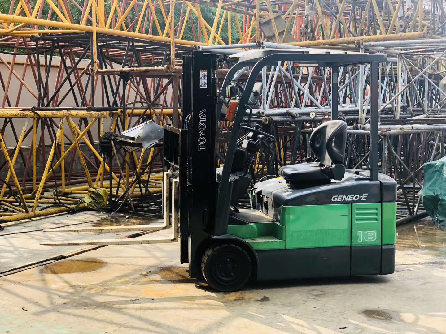 比亞迪電動叉車 二手汽車起重機 附近二手手拉叉車轉讓