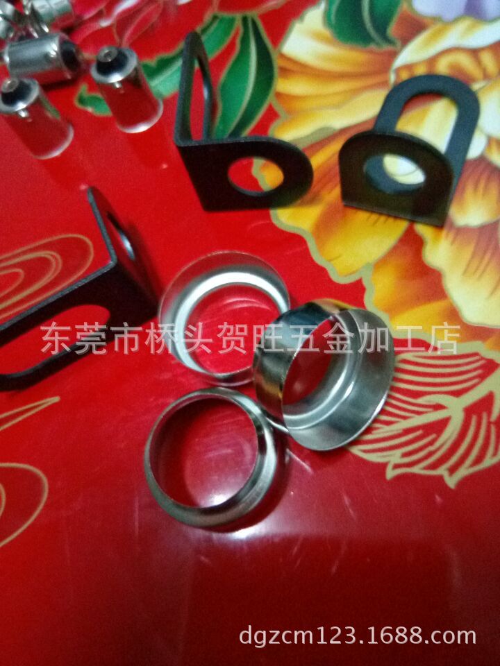 LED汽車(chē)車(chē)燈五金沖壓支架 日行車(chē)燈五金沖壓支架示例圖4
