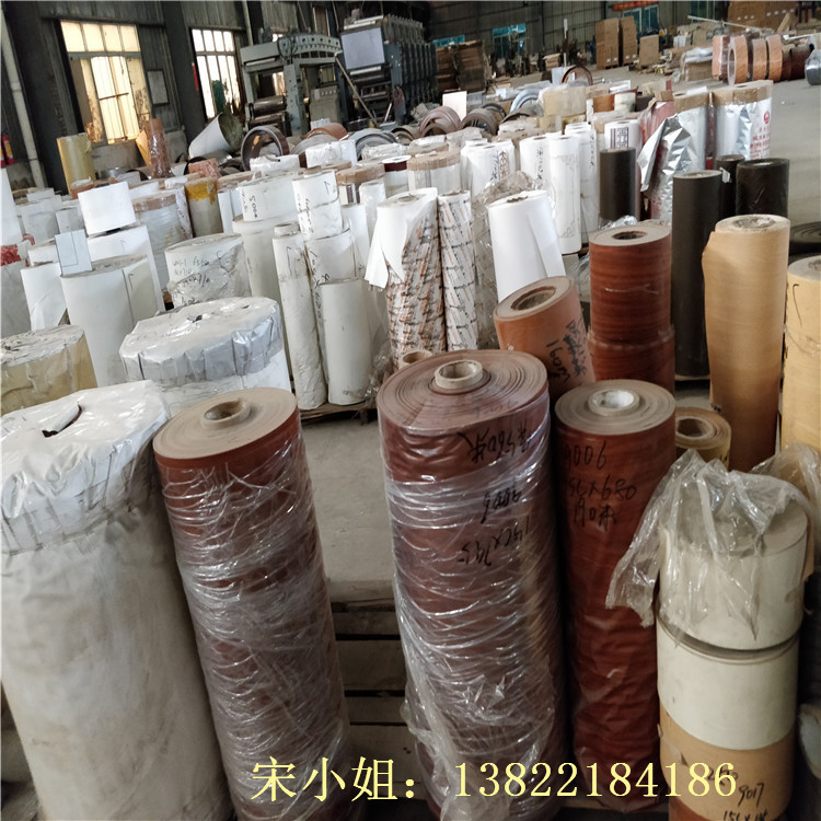 廠家直銷(xiāo)工程鋁扣板 辦公室工程鋁扣板 600<i></i>x600微孔鋁天花示例圖7