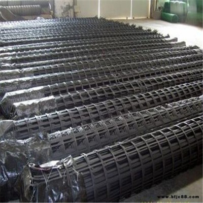 株洲鋼塑格柵廠家  PP焊接塑料格柵經銷點礦用鋼塑格柵