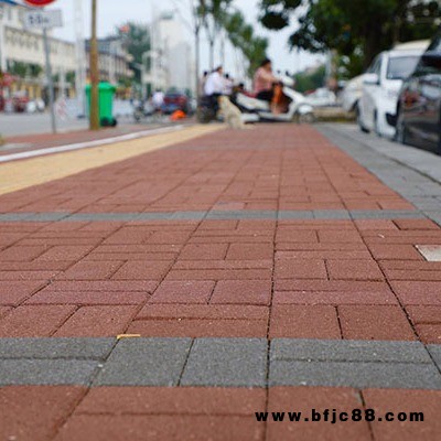 綠橙陶瓷透水磚 100*200*55城市路面磚 陶瓷顆粒廣場磚 景觀磚園林磚