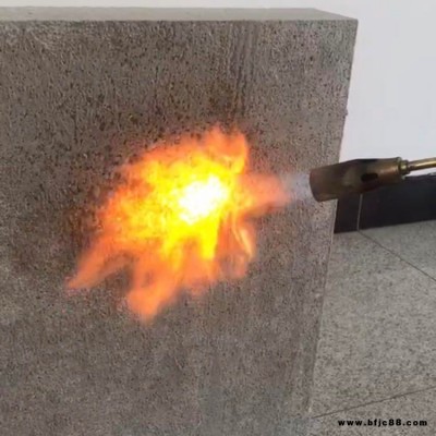 沈陽(yáng)水泥基硅質(zhì)板 水泥基滲透板 水泥基無機(jī)保溫板 水泥基A級(jí)防火聚苯板 水泥基熱固復(fù)合聚苯乙烯保溫板 無機(jī)隔離分倉(cāng)保溫板