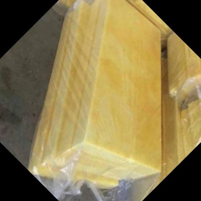 玻璃棉板  防火鋁箔玻璃棉板  外墻玻璃棉保溫板 環(huán)亞 大量出貨