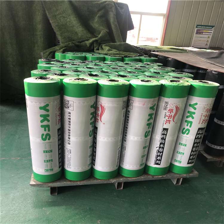 大興安嶺自粘防水卷材價(jià)錢(qián)合理       禹哲防水材料改性瀝青防水卷材價(jià)錢(qián)合理
