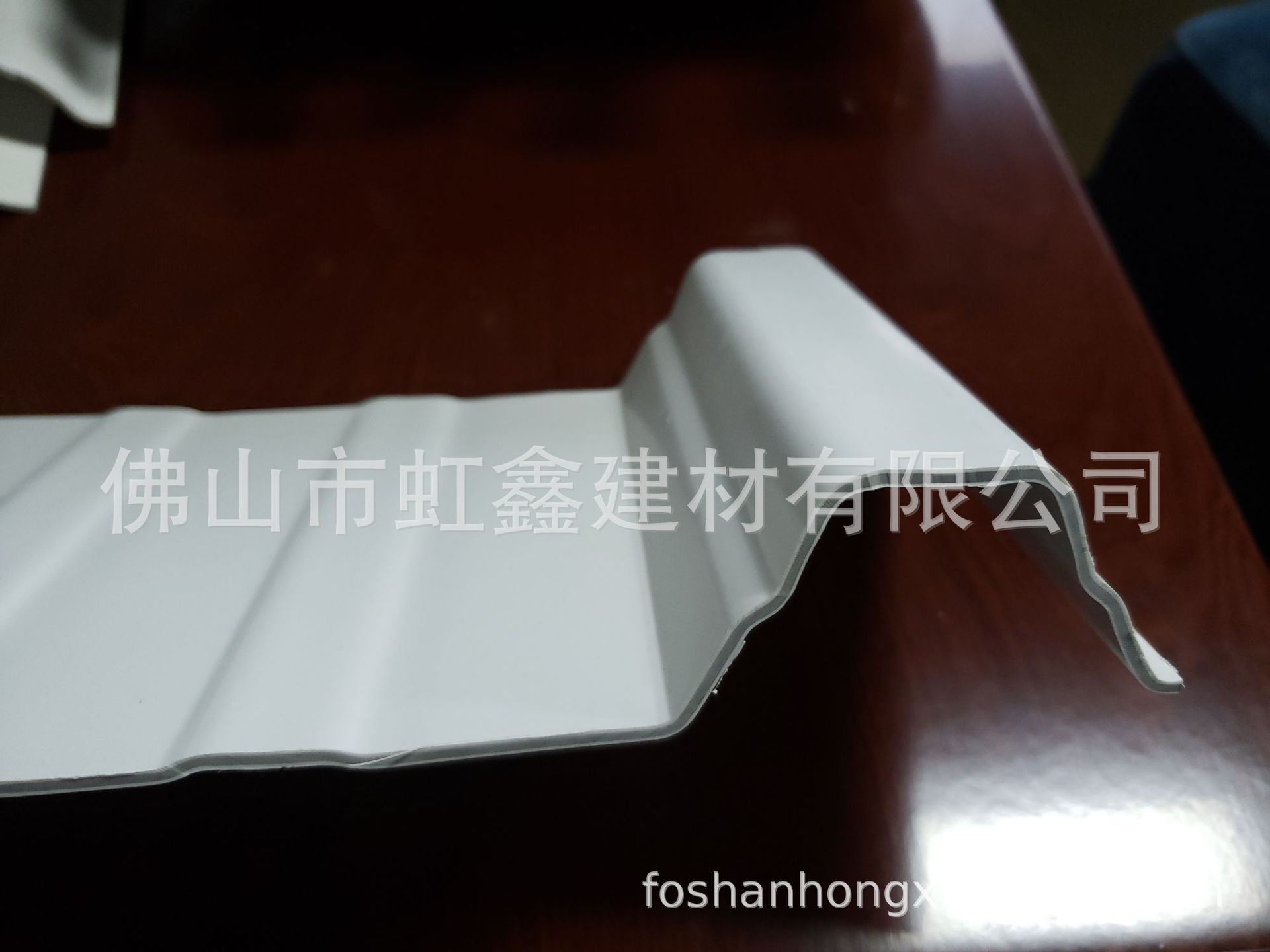 pvc高坑瓦 大坑瓦 防水瓦 隔熱瓦 鋼結(jié)構(gòu)廠房瓦 防腐蝕瓦示例圖2