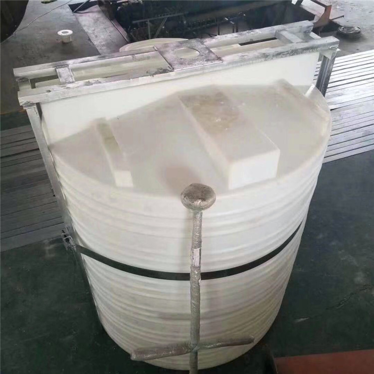 配套攪拌電機涼水攪拌罐 2立方苯磺酸加藥罐 甬誠批發冷卻設備配套藥劑罐